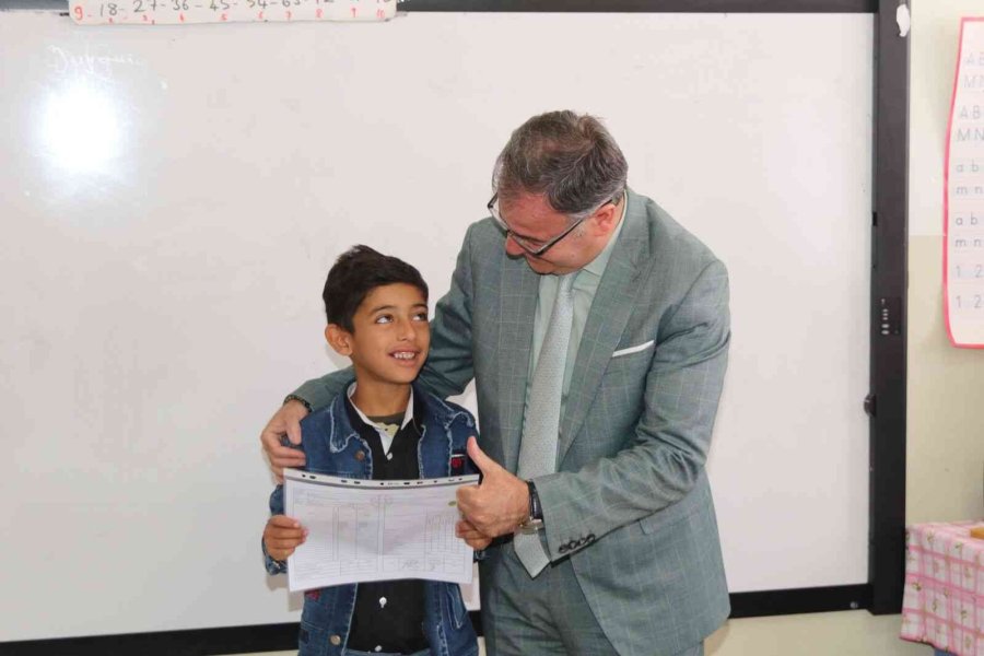 Hacılar’da Karne Heyecanı