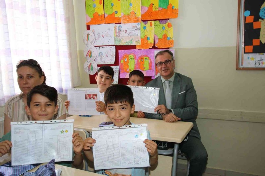 Hacılar’da Karne Heyecanı