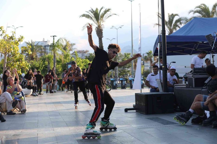 Patenli Gençleri Otobüse Değil Hayata Tutunduracak Proje