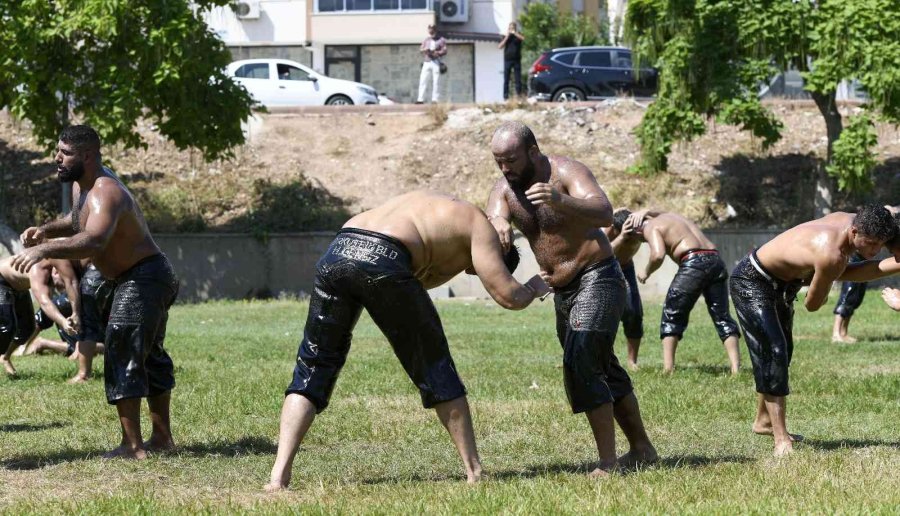 Başpehlivanın Hedefi, Altın Kemeri Muratpaşa’ya Getirmek