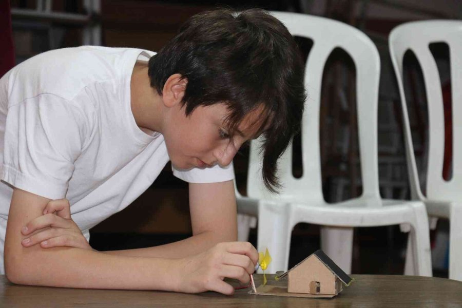 Eskişehirli Öğrencilerden Stem Dayanışması