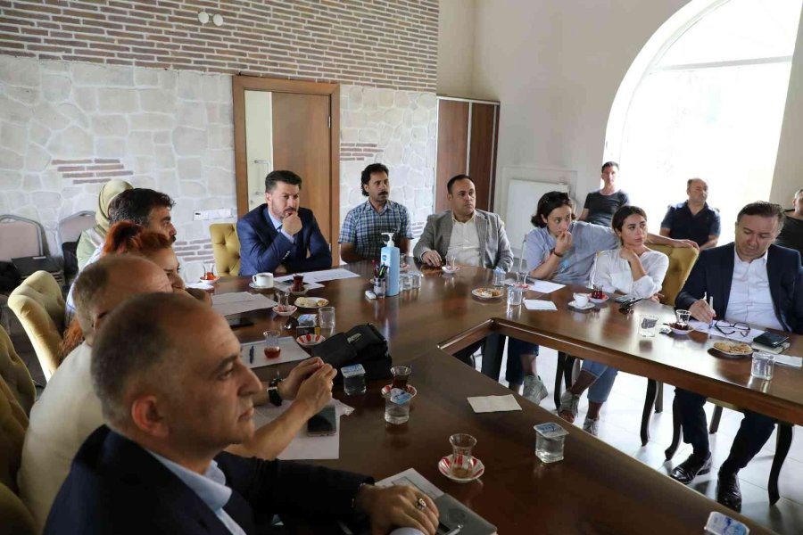 Sağlıklı İnsan İçin Sağlıklı Hayvan