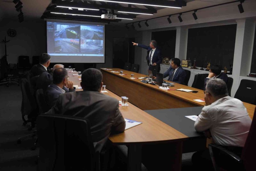 Başkan Büyükkılıç’a “akıllı Ulaşım” Brifingi