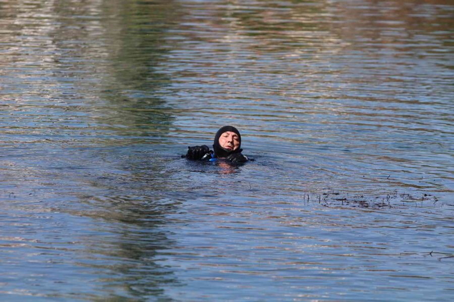 Kızılırmak’ta Kaybolan Genci 70 Ekip Arıyor
