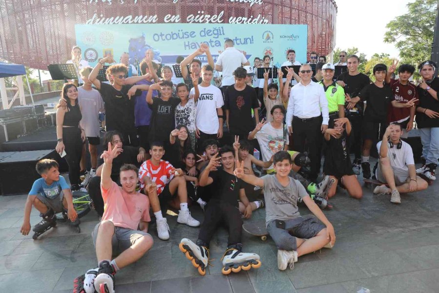 Patenli Gençleri Otobüse Değil Hayata Tutunduracak Proje