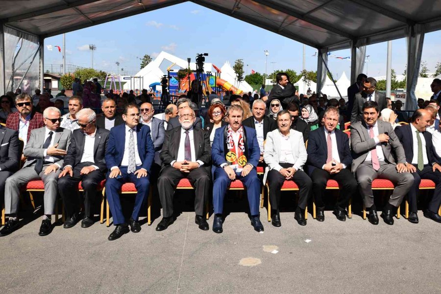 İstanbul’da Tepebaşı Rüzgârı