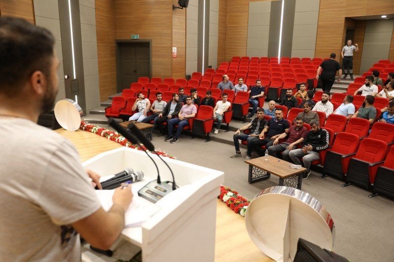 Melmek’te Kurban Kesim Kursuna Büyük İlgi