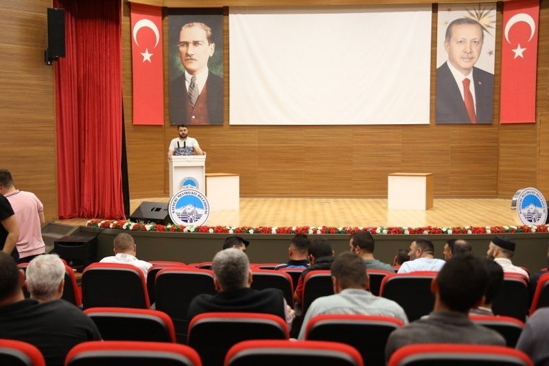 Melmek’te Kurban Kesim Kursuna Büyük İlgi