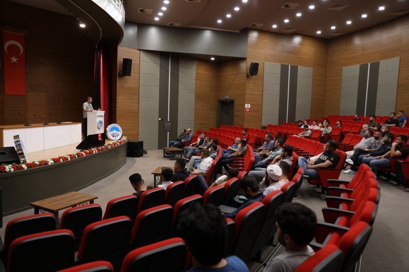 Melmek’te Kurban Kesim Kursuna Büyük İlgi