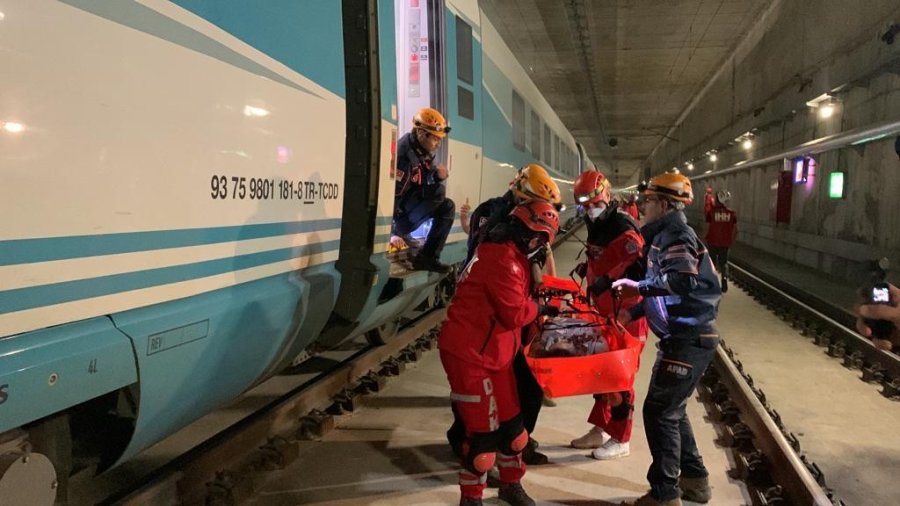 Türkiye’de İlk Olma Özelliği Taşıyan Yangın Tatbikatı Eskişehir’de Yapıldı