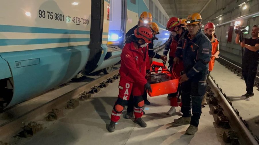 Türkiye’de İlk Olma Özelliği Taşıyan Yangın Tatbikatı Eskişehir’de Yapıldı