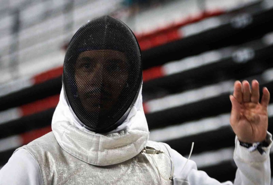 Avrupa Eskrim Şampiyonası Antalya’da, Heyecan Dolu Müsabakalarla Devam Ediyor