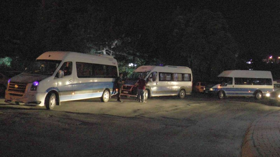 Devrilen Yük Treni Nedeniyle Mahsur Kalan Yolcular Kayseri’den Aktarma İle Gönderildi