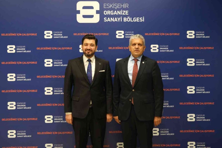 Ak Parti Tepebaşı Heyetinden Başkan Küpeli’ye Ziyaret