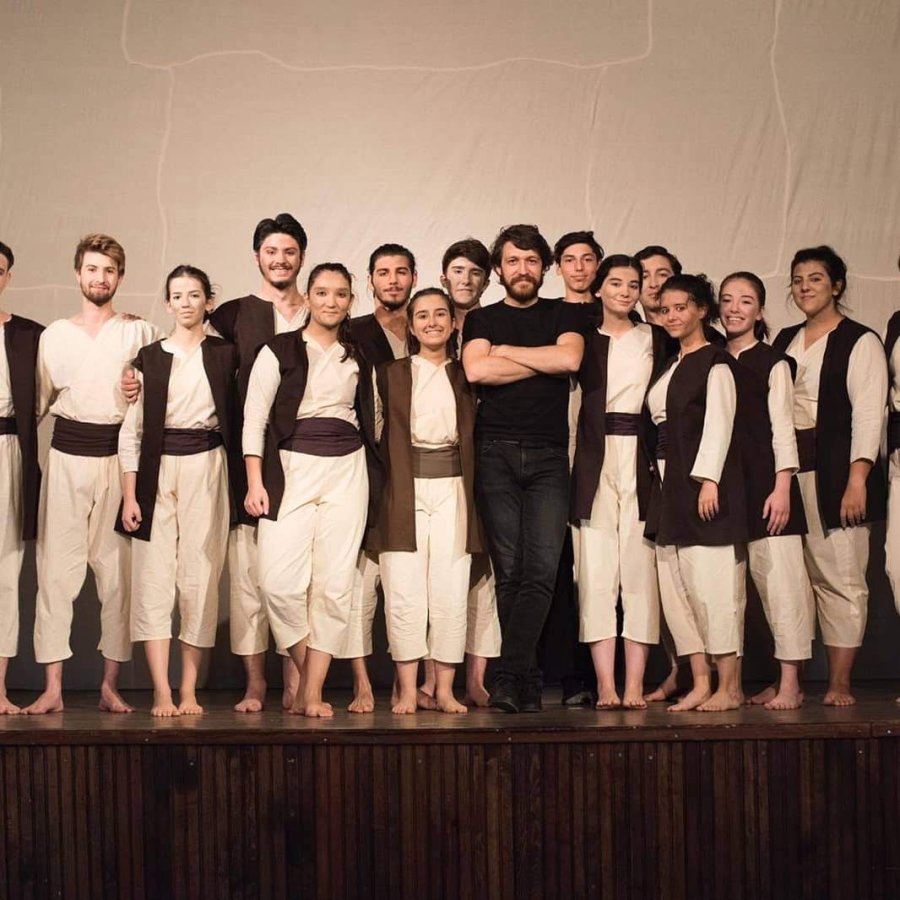 Tiyatroda Hareket Ve Diyaloğun Önemi