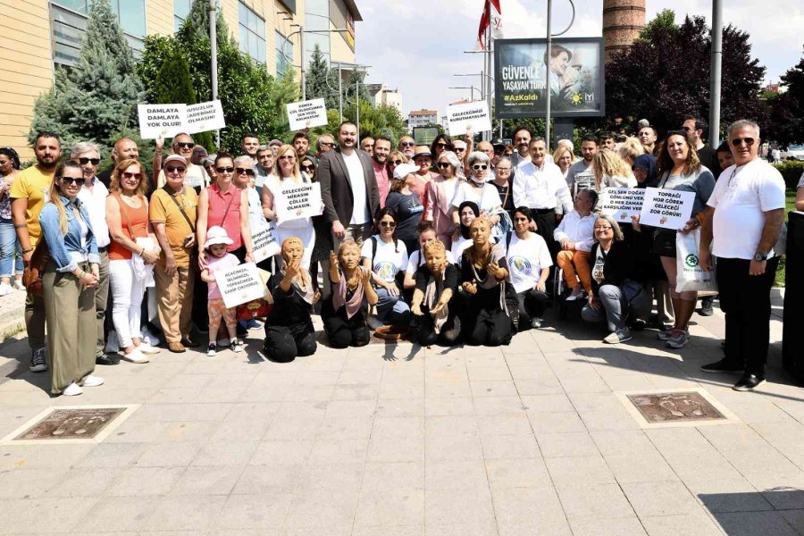 Çölleşme Ve Kuraklığa Dikkat Çekildi