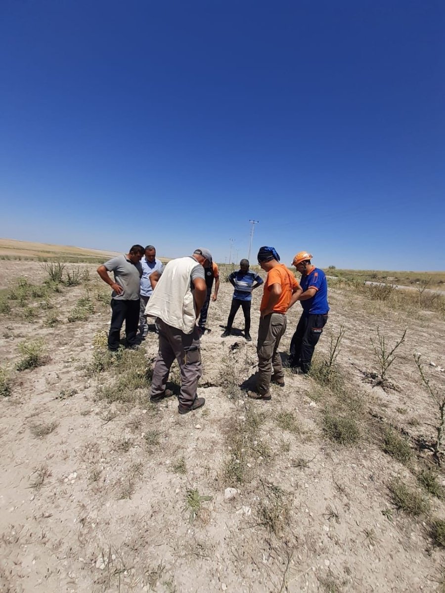 Aksaray’da 4 Metrelik Kuyuya Düşen Köpeği Afad Kurtardı
