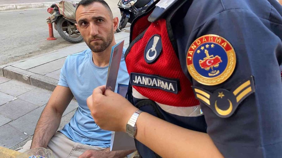 Ekipler Sokak Sokak Gezip Erkeklere Kades’i Anlattı