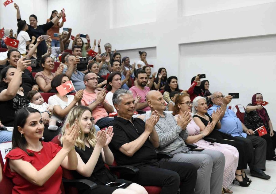 Muratpaşa’nın Minik Öğrencileri Mezun Oldu