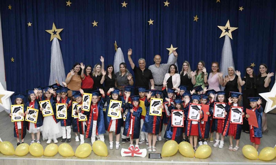 Muratpaşa’nın Minik Öğrencileri Mezun Oldu