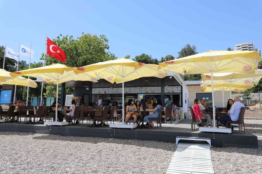 Ekdağ Konyaaltı Plajı Hizmete Açıldı