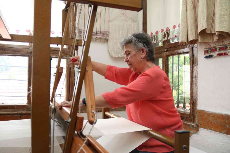 Birlikte Eğitim Alıp Kendi Atölyelerini Kurdular