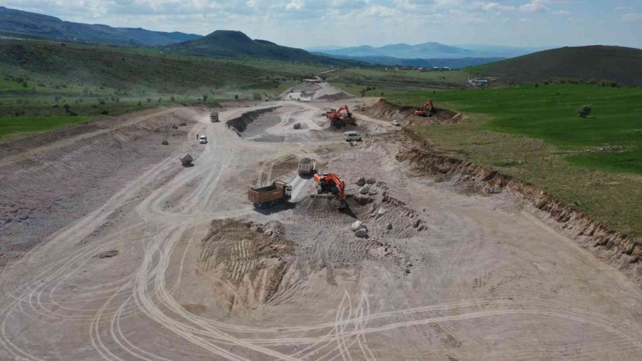 Başkan Özldoğan Erciyes Yolunda İnceleme Yaptı