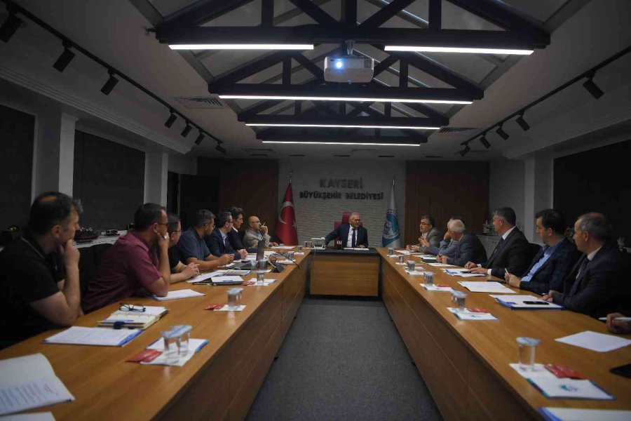 Başkan Büyükkılıç’tan ‘erciyes’ Zirvesi