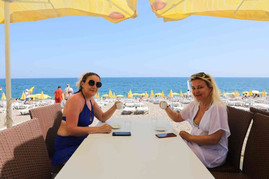 Ekdağ Konyaaltı Plajı Hizmete Açıldı