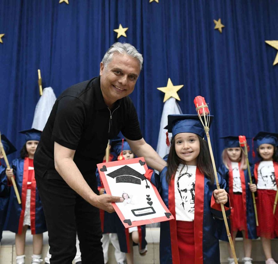 Muratpaşa’nın Minik Öğrencileri Mezun Oldu