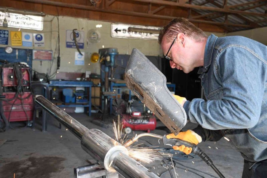 Aksaray Belediyesi Hem Üretiyor Hem De Tasarruf Sağlıyor