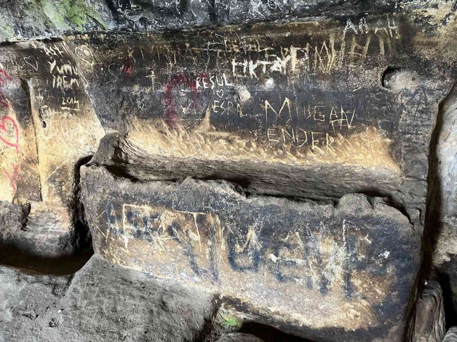 1200 Yıllık Yeraltı Şehri Vandalların Hedefi Haline Geldi