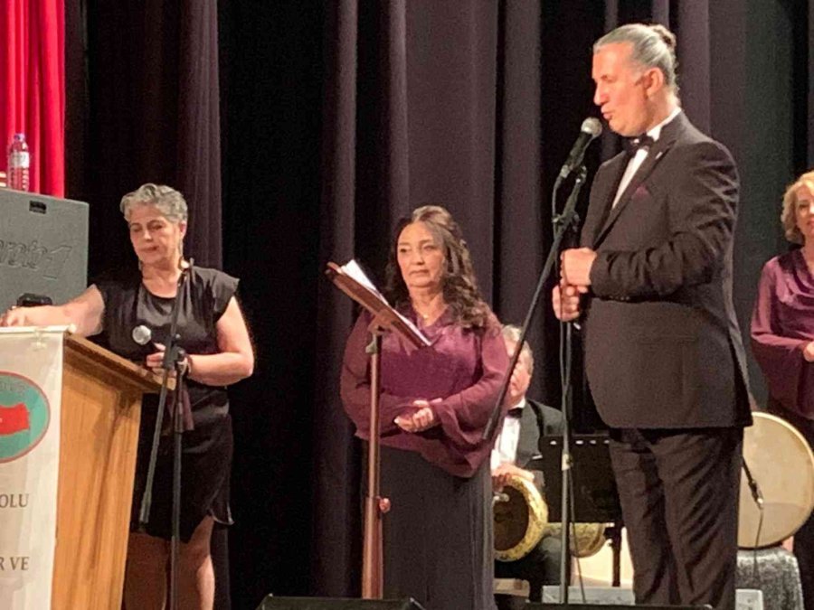 Eskişehir’de Türk Sanat Müziği Korosu Sezon Sonu Konseri