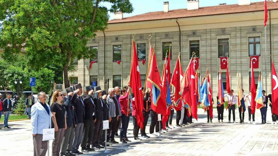 Gazi Mustafa Kemal Atatürk’ün Eskişehir’e Gelişi Kutlandı