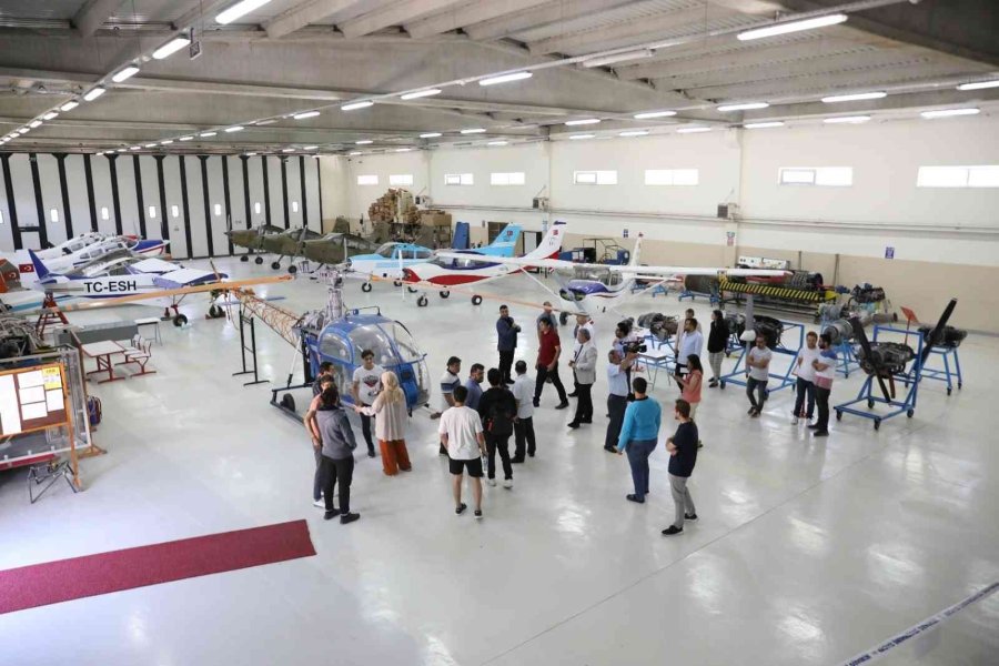 Melikgazi’de Havacılık Ve Uzay Lisesi İçin Çalışmalar Başlıyor