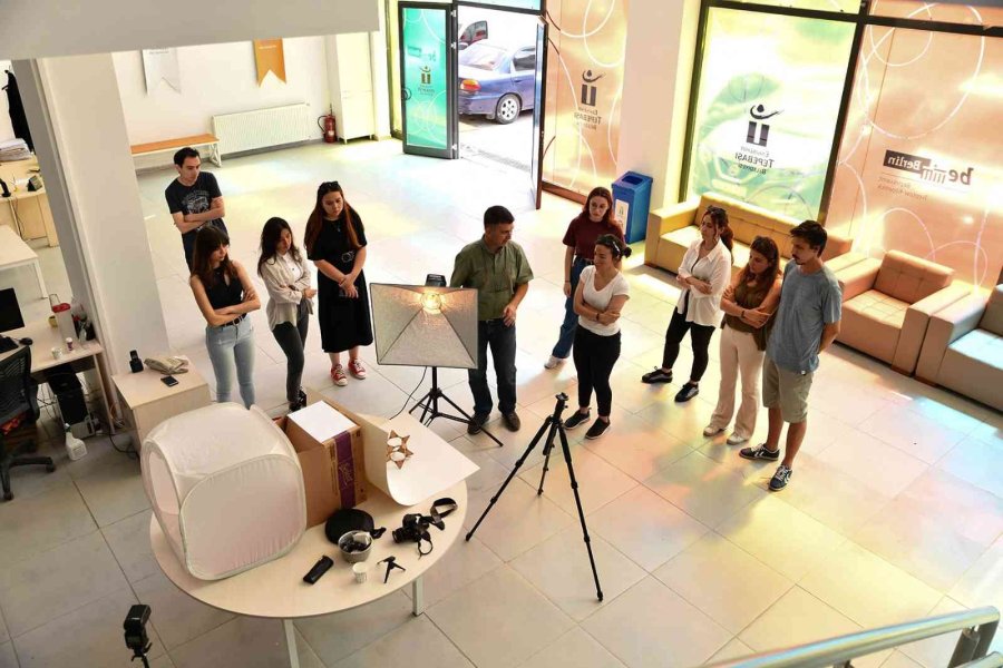 Tepebaşı’nda Sosyal Medya Ve Ürün Fotoğrafçılığı Eğitimi