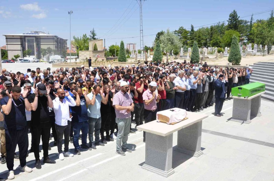 Hayatını Kaybeden 8 Aylık Bebeğe En Acı Veda