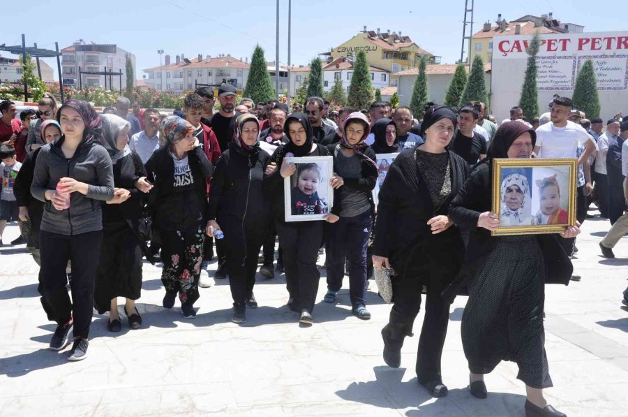 Hayatını Kaybeden 8 Aylık Bebeğe En Acı Veda