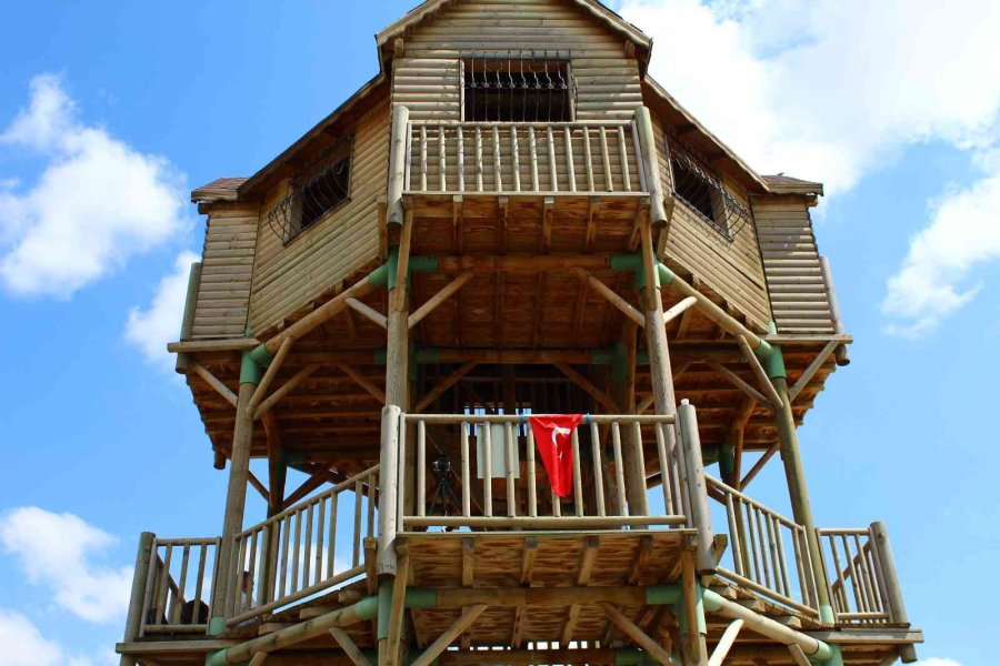 Balıkdamı Fotoğraf Tutkunlarını Hayran Bırakıyor