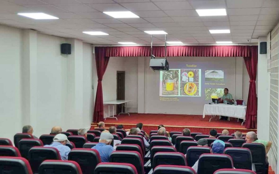 Mihalıççık’ta Kiraz Üreticisine Eğitim