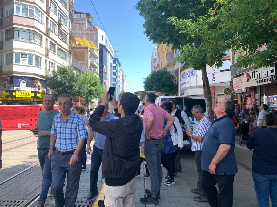 Eskişehir’de İntihar Girişimi