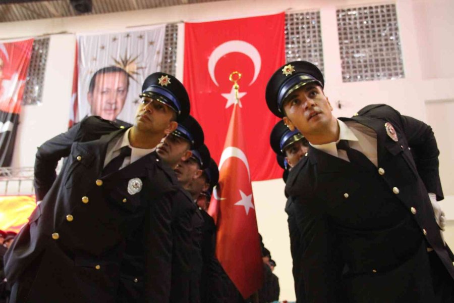 Karaman Pomem’de 427 Polis Adayı Mezun Oldu