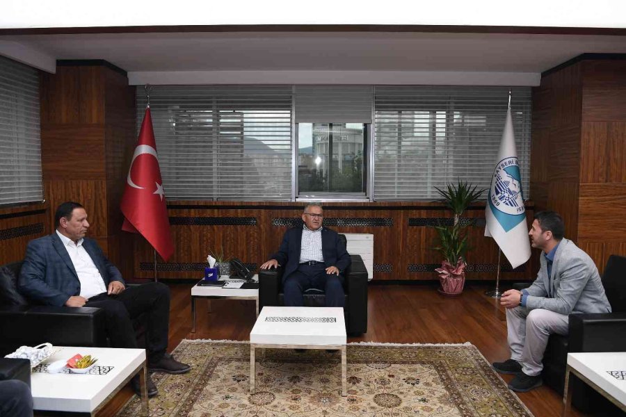 Hakkâri Derecik Belediye Başkanı Çetinkaya’dan Başkan Büyükkılıç’a Ziyaret