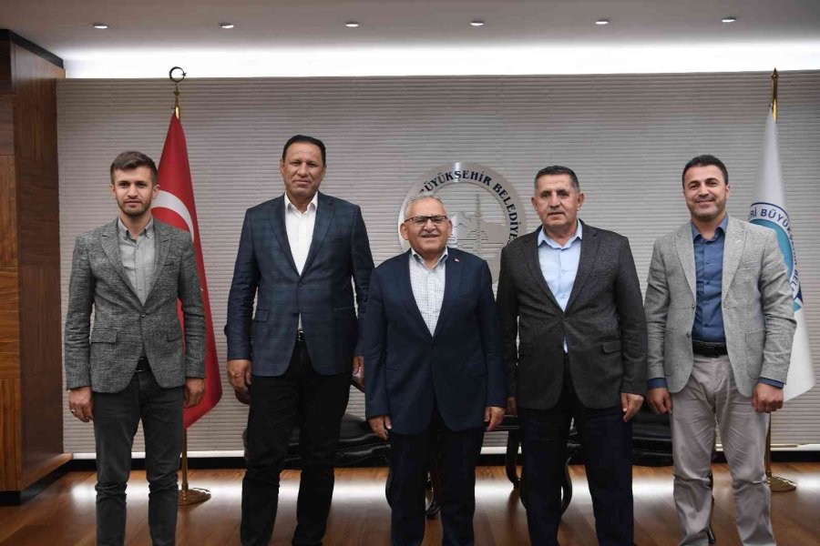 Hakkâri Derecik Belediye Başkanı Çetinkaya’dan Başkan Büyükkılıç’a Ziyaret