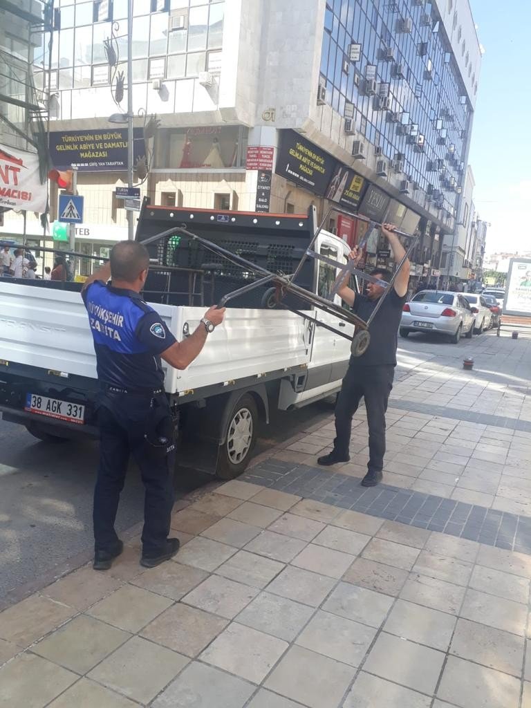 Kayseri’de Çekçekli Hurdacılara Denetim