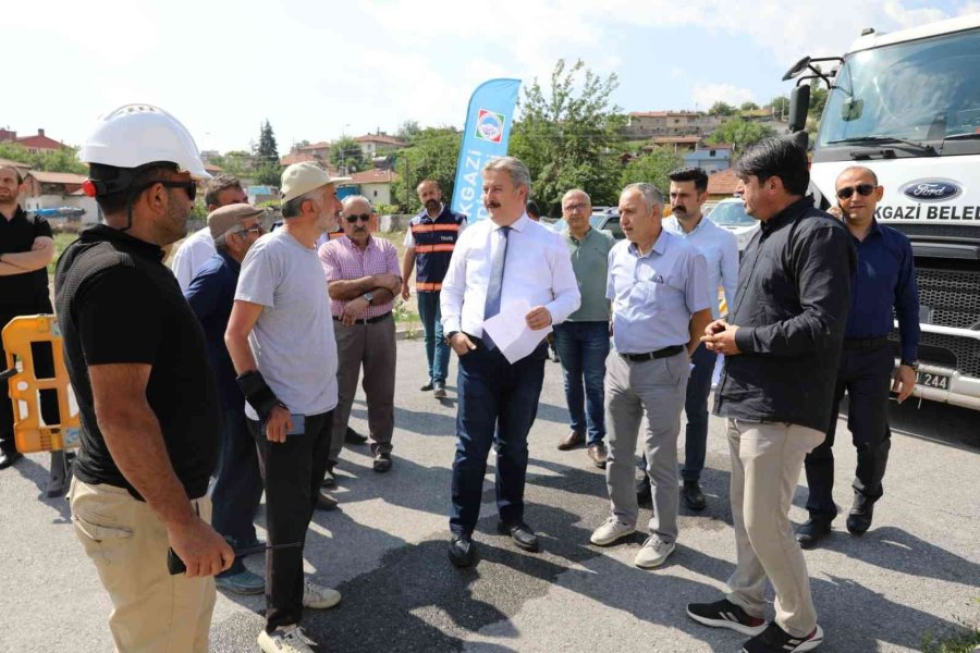 Battalgazi’de 23 Blok, Bin Dairelik 2. Etap İçin İlk Yıkım Başladı