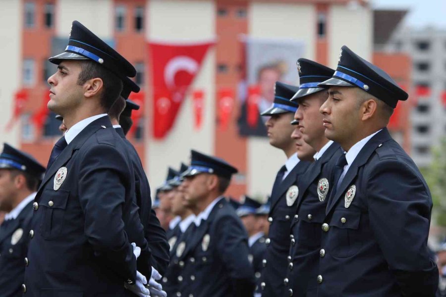 Kayseri Pomem’de Mezuniyet Heyecanı