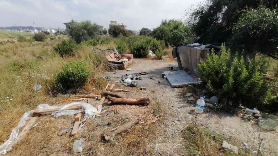 Antalya’da Hurdacılara Polis Ve Zabıtadan Baskın