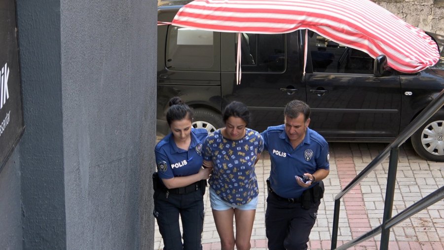 Cesedi Bulunan Kayıp Emlakçının Kız Arkadaşı İntihara Kalkıştı