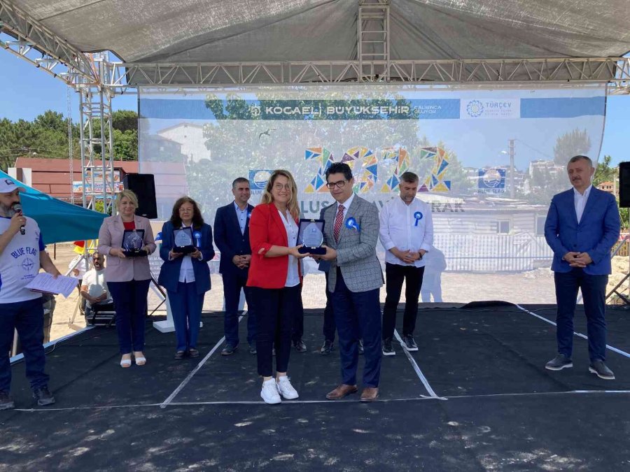 Alanya Belediyesi’ne Türçev’den Mavi Bayrak Ödülü